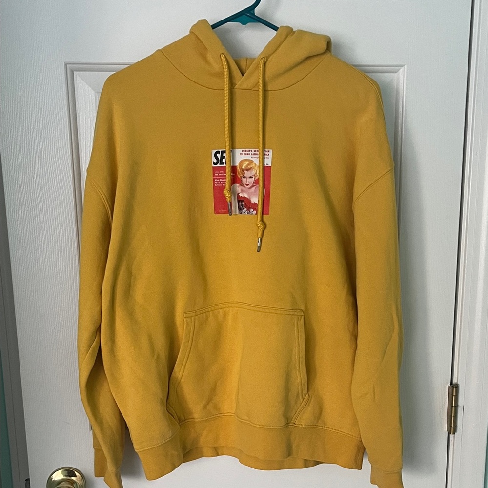 Forever 21 Mustard Marilyn Monroe Hoodie